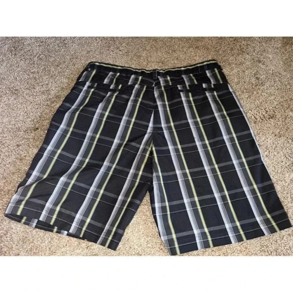 Pro Series Mens Golf Shorts Size 36 Black Green Plaid Polyester‎ Flat Front